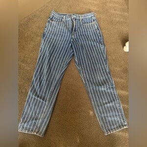 Stylish American Eagle Pinstripe Mom Jeans